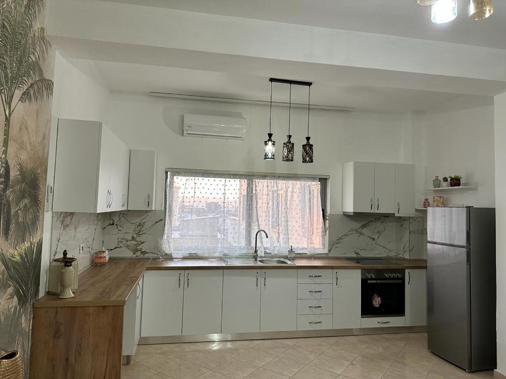 Victorias Apartment Tirane ภายนอก รูปภาพ